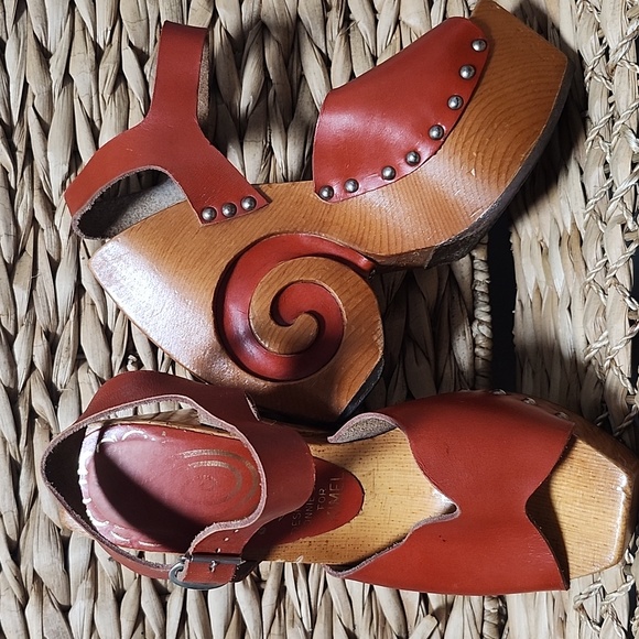 VTG 70s Bonnie Smith For KIMEL Women's Red Leather Platform Sandals Shoes Sz 6 - Picture 10 of 13